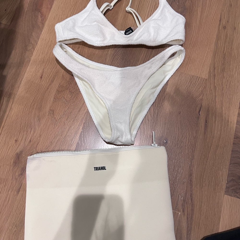 Triangl White Bikini Set